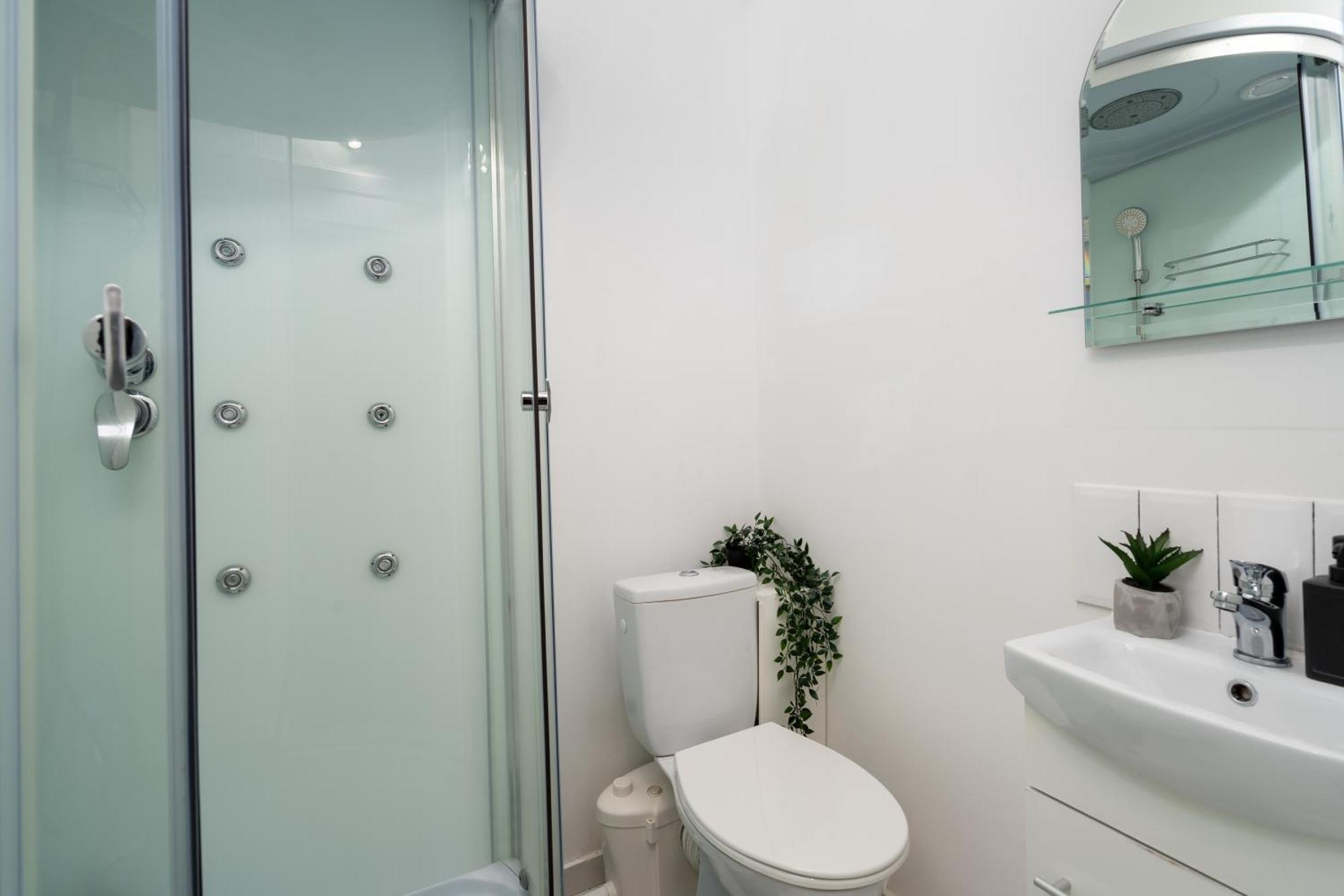 Apartament Little Paris By Urbanesq Bukareszt Zewnętrze zdjęcie