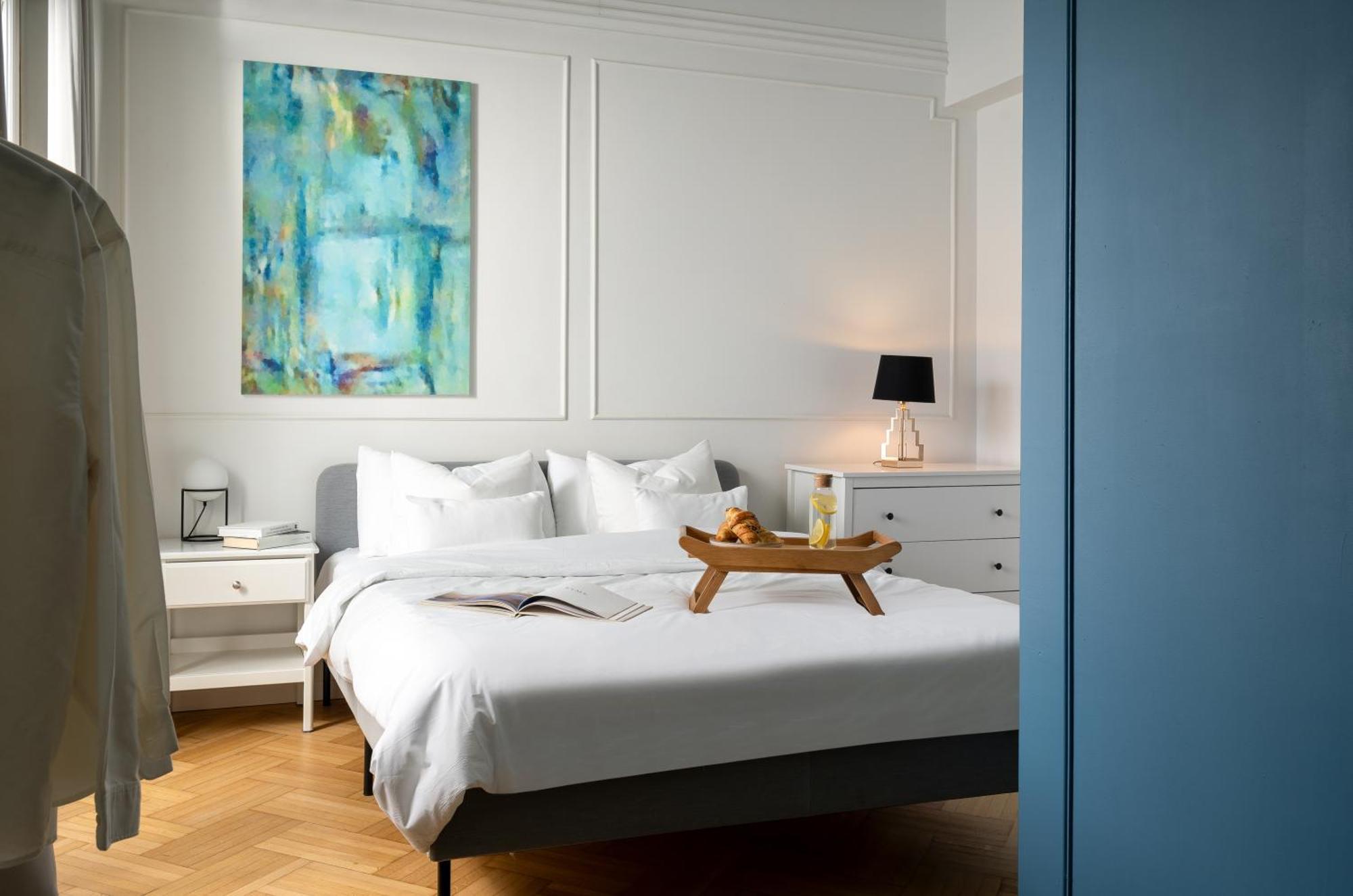 Apartament Little Paris By Urbanesq Bukareszt Zewnętrze zdjęcie