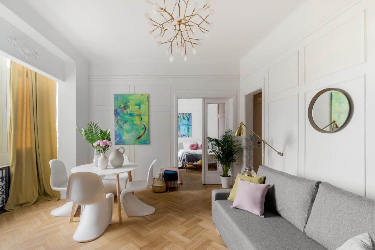 Apartament Little Paris By Urbanesq Bukareszt Zewnętrze zdjęcie